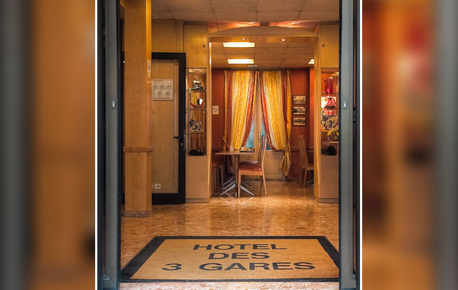 فندق تروي غار